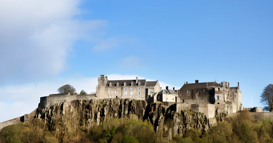 Budget-Friendly Accommodation Near Edinburgh Castle for Savvy Travelers